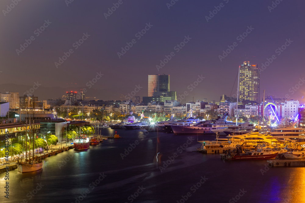 Obraz premium Port of Barcelona from World Trade Center