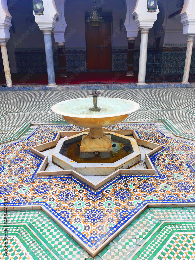 Foto de The Zawiya of Moulay Idris II is a zawiya (an Islamic shrine