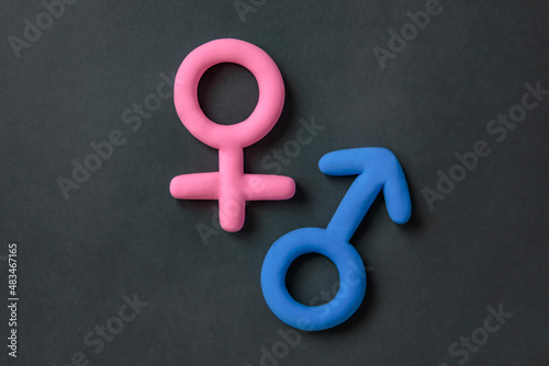 Obraz na płótnie 3d gender symbol pink and blue icon on black background. Concept of equality of man and woman,.differences between the sexes, dating topics. w salonie