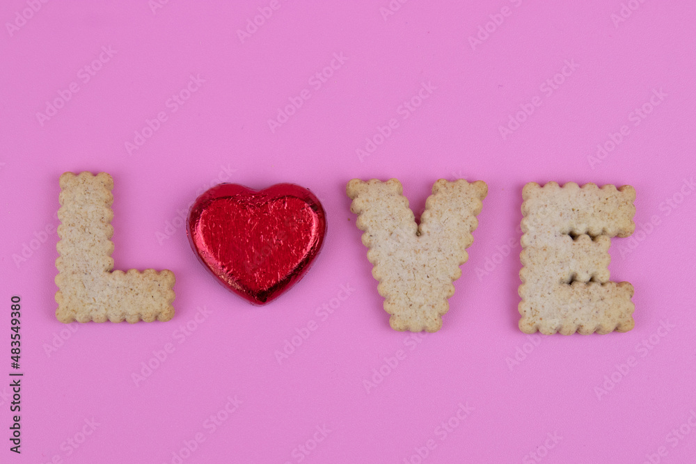 Fototapeta premium Red Heart on red pinkground