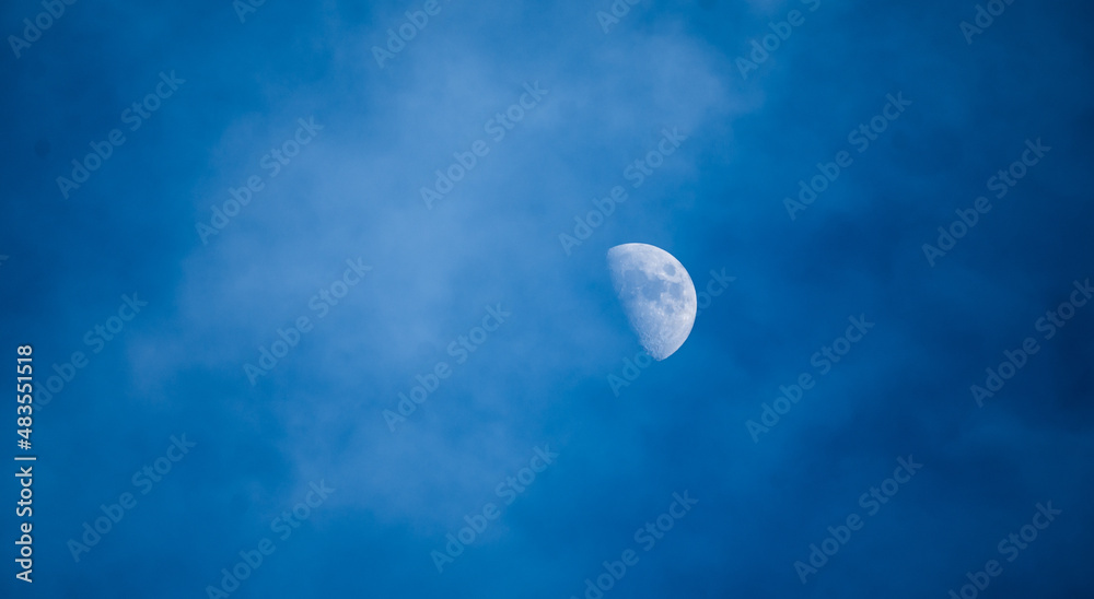 blulight moon blulight moon