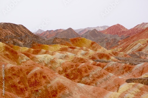 中国・甘粛省 張掖丹霞地貌　七彩山 photo