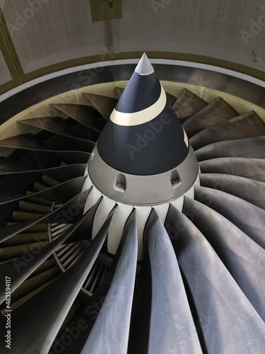 Airplane turbine