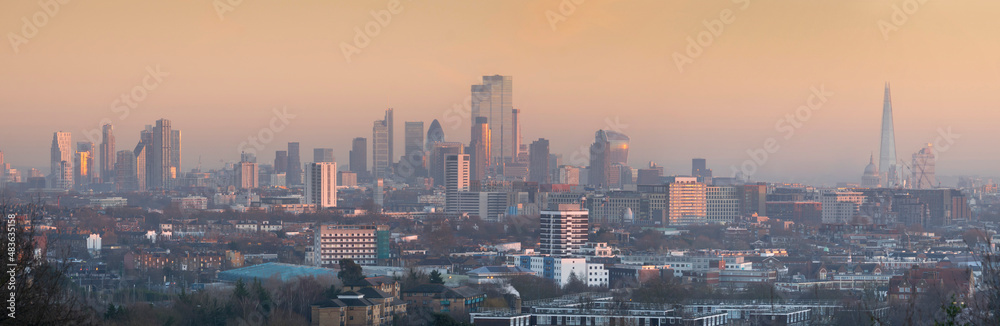 UK, England, London, cityscape from Parliament Hill sunset