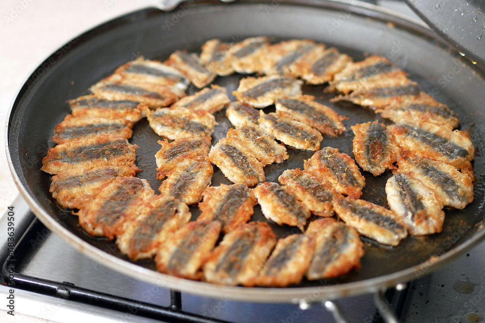 Anchovy is fried in a pan, cooking Turkish style anchovy, fried fish, Anchovy is fried in a pan, cooking Turkish style anchovy, fried fish,