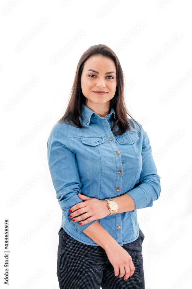 A mulher empreenderora em um ensaio fotográfico corporativo. A mulher empreenderora em um ensaio fotográfico corporativo.