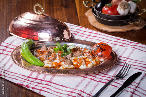 turkish kebap eggplant with yoghurt