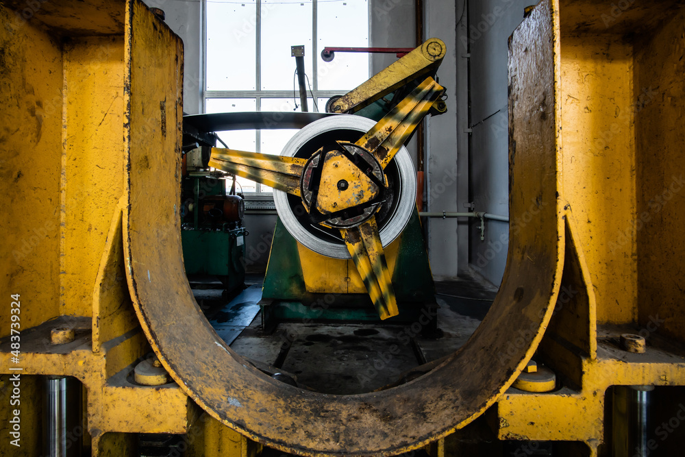Metal sheet leveling machine Metal sheet leveling machine