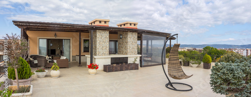 Fotografi Balcony overlooking the sea