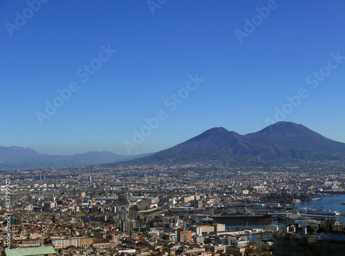panorama della bella città italiana di Napoli