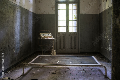 Fényképezés A picture of a visiting room