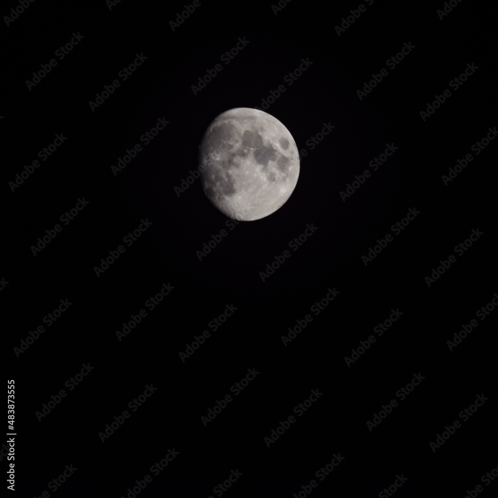 Moon Timelapse, Stock time lapse : Full moon rise in dark nature sky, night time. Full moon disk time lapse with moon light up in night dark black sky. High-quality free video footage or timelapse Moon Timelapse, Stock time lapse : Full moon rise in dark nature sky, night time. Full moon disk time lapse with moon light up in night dark black sky. High-quality free video footage or timelapse
