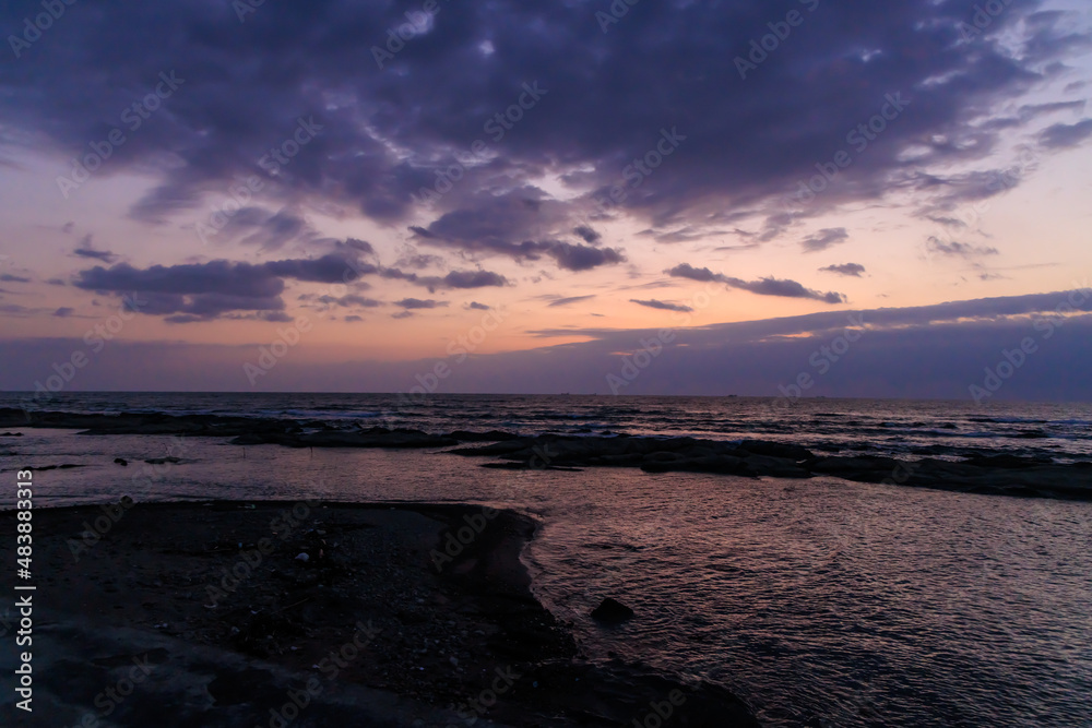 千葉の太平洋の美しい夜明け