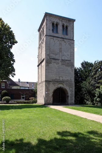 alter kirchturm büderich photo
