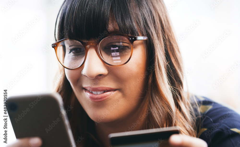 Technology has totally changed the way we shop Technology has totally changed the way we shop