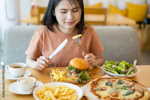 woman having breakfast