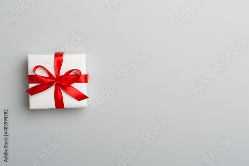 Top view of gift box on color background © Liami