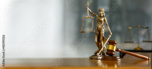 Cuadro en lienzo Legal and law