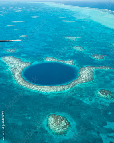 The Great Blue hole in Belize, Natural wonder
