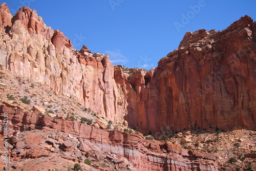 The sharp pointed red rock walls in the Capitol Reef National Park © willeye