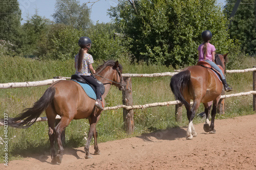 lessons for children in the equestrian school, horseback riding school © Nik