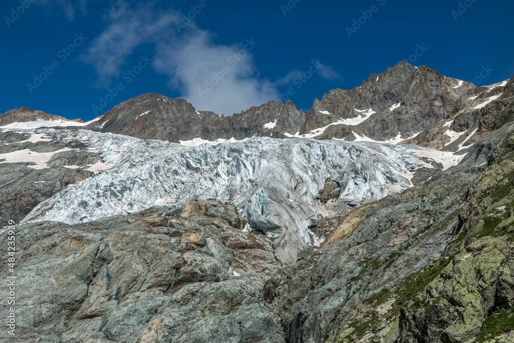 Glacier Blanc en été  , massif des Ecrins , Oisans , Hautes-Alpes , France