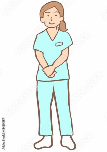 精神科看護師　手を前にそえる若い女性　茶髪