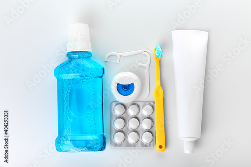 Set of dental hygiene on wh...