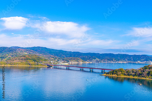 舘山寺から浜名湖橋を眺める