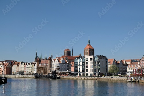 Panorama of Old Town in Gdansk and Motlawa river with ships. © Iwona