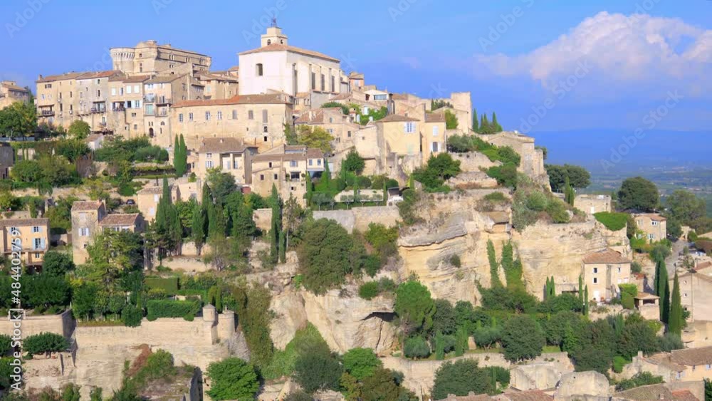 Medieval village of Gordes in the Luberon valley in Provence, France Medieval village of Gordes in the Luberon valley in Provence, France