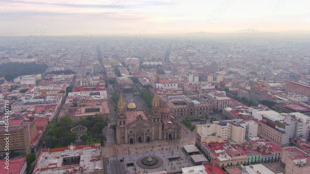 Guadalajara: Aerial view of Guadalajara Cathedral (Catedral de Guadalajara) in famous city in Mexico, historical center with many monuments, palaces and squares - landscape panorama of North America Guadalajara: Aerial view of Guadalajara Cathedral (Catedral de Guadalajara) in famous city in Mexico, historical center with many monuments, palaces and squares - landscape panorama of North America