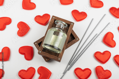 Valentine day white wood ba...
