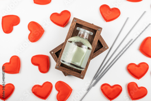Valentine day white wood ba...