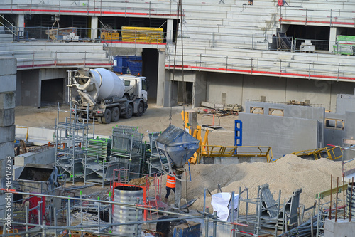 chantier de construction d'un bâtiment photo