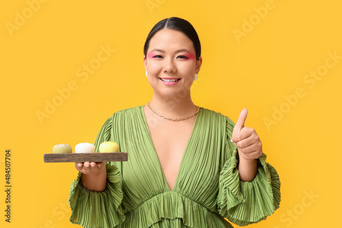 Beautiful Asian woman with ...