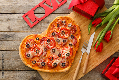 Heart shaped pizza with pep...