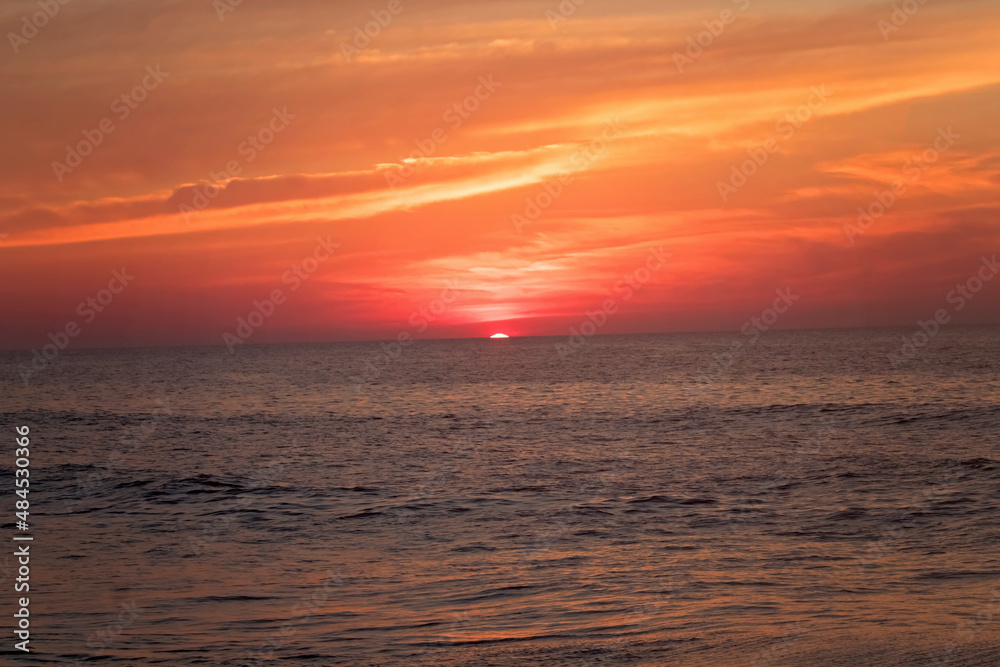 Fototapeta premium sunrise over the atlantic ocean