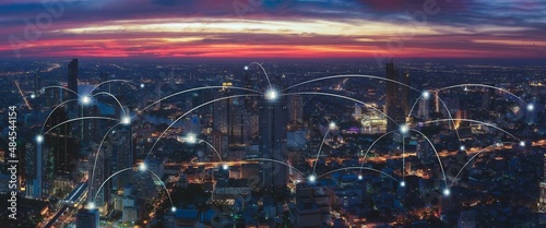 Fototapeta Naklejka Na Ścianę i Meble -  network city concept.Global business concept of connections and information.