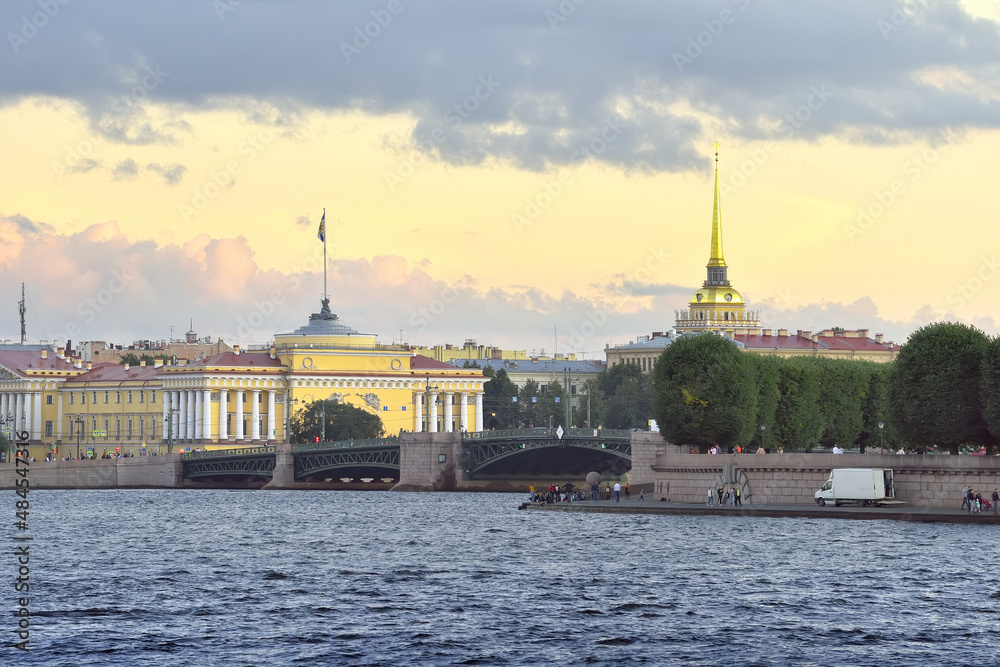 Strelka Vasilievsky island in the evening. Admiralty building, Palace bridge