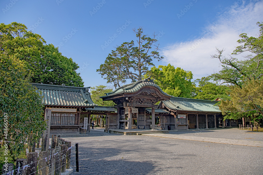静岡 三嶋大社 神門と境内風景