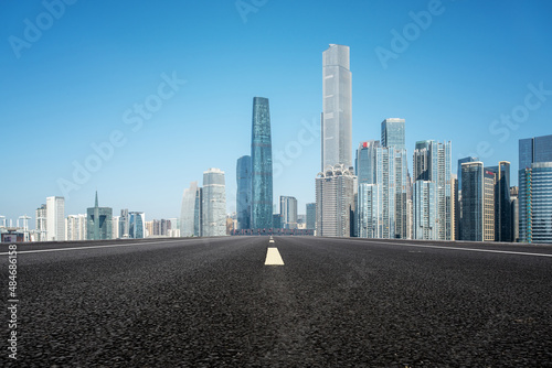 Freeway skyline and financial district modern buildings © 昊 周