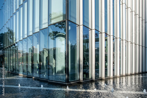 Εκτύπωση καμβά Financial District Office Building Facades and Glass Curtain Walls