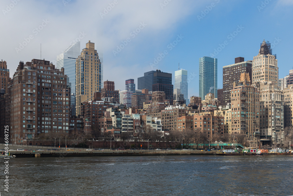 Fototapeta premium East river coastline