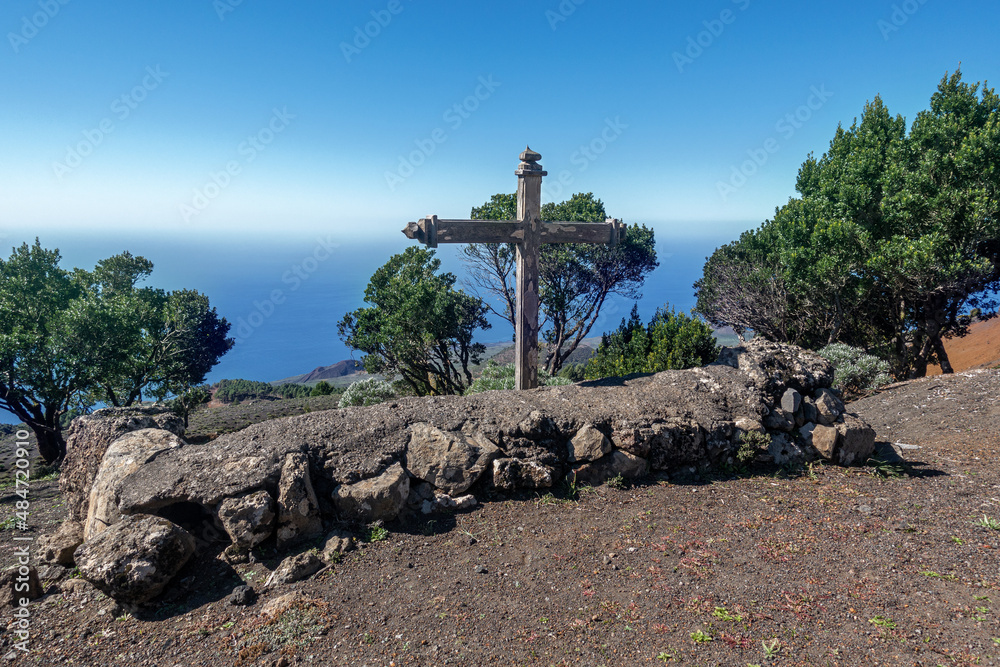 Cruz de Los Humilladeros Kreuz am Wanderweg und Pilgerweg Camino de
