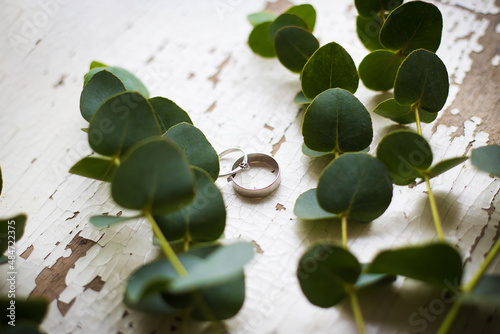 two wedding rings photo