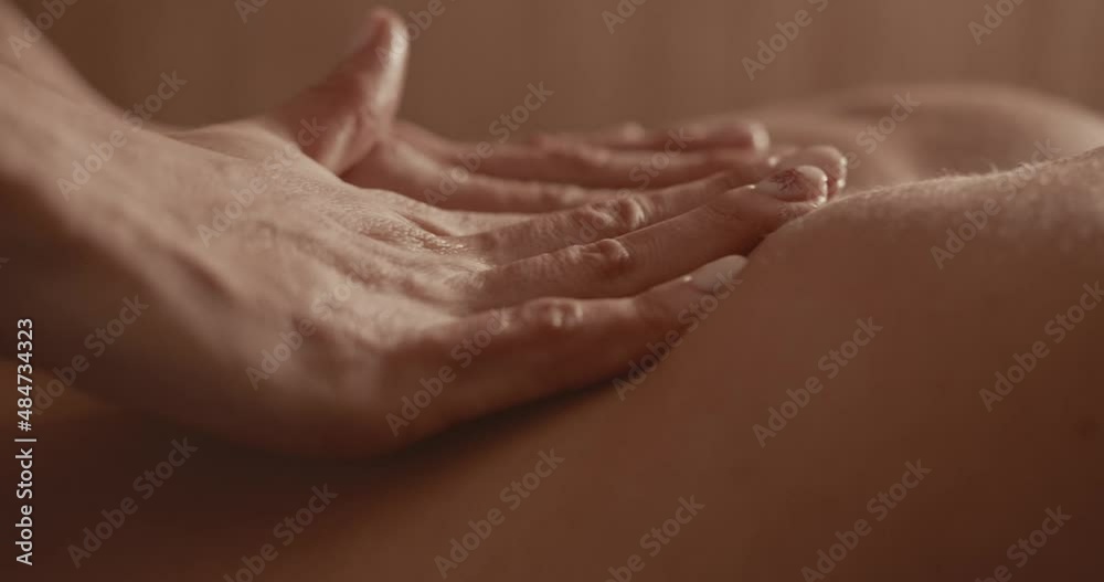 classic relaxing massage in the spa to relieve stress
