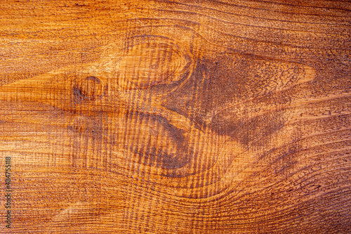 jasnobrązowe naturalne drewno bejcowane