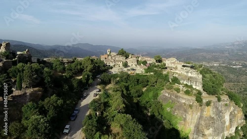 Siurana pueblo de la comarca del Priorato en Tarragona photo