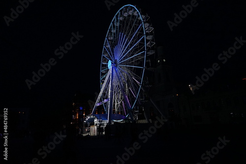 ferris wheel at night © Viacheslav